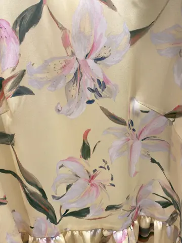 GRACE CONTINENTAL MOMOKO コーディネート画像