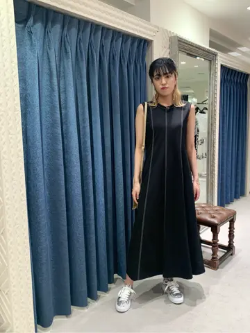 GRACE CONTINENTAL yoshi コーディネート画像