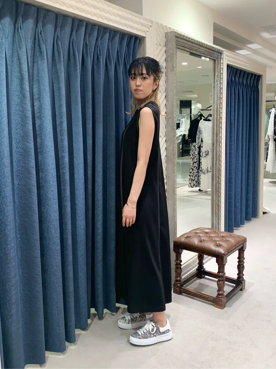 GRACE CONTINENTAL yoshi コーディネート画像