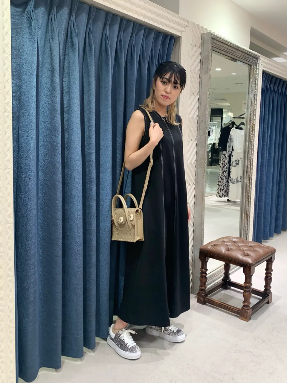 GRACE CONTINENTAL yoshi コーディネート画像