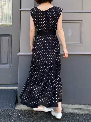 GRACE CONTINENTAL 青木育日 コーディネート画像