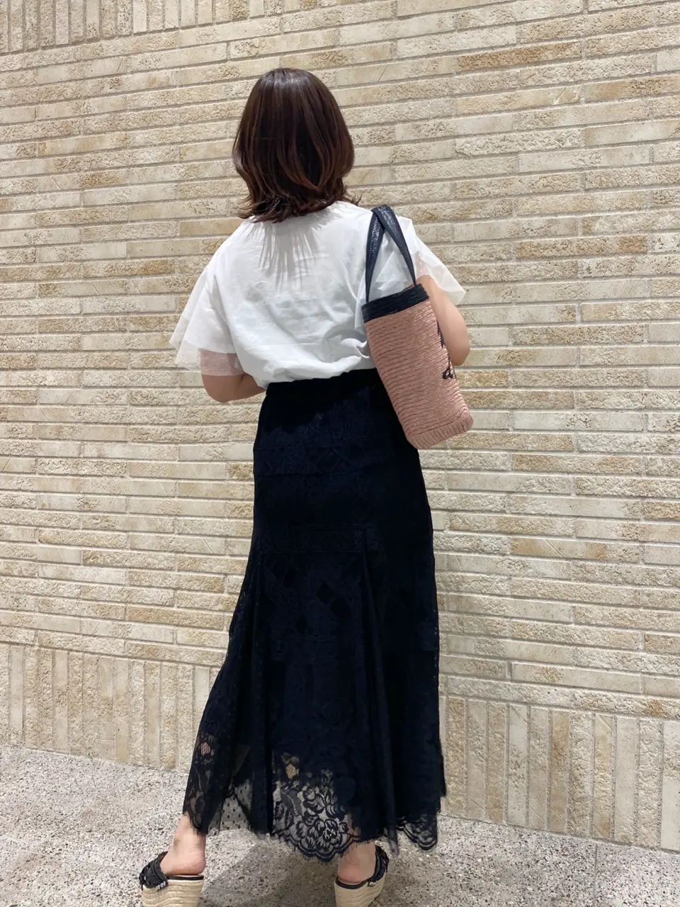 GRACE CONTINENTAL MOMOKO コーディネート画像