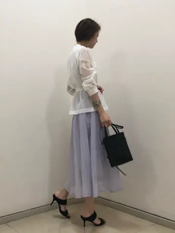 GRACE CONTINENTAL 亀田 未希 コーディネート画像