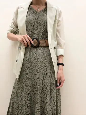 GRACE CONTINENTAL 亀田 未希 コーディネート画像