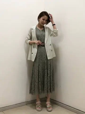 GRACE CONTINENTAL 亀田 未希 コーディネート画像