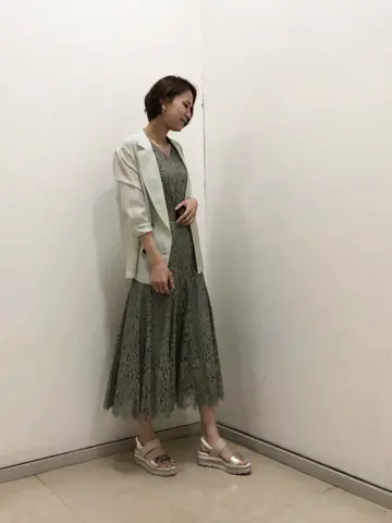 GRACE CONTINENTAL 亀田 未希 コーディネート画像