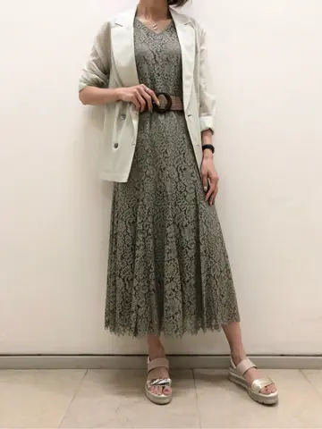 GRACE CONTINENTAL 亀田 未希 コーディネート画像