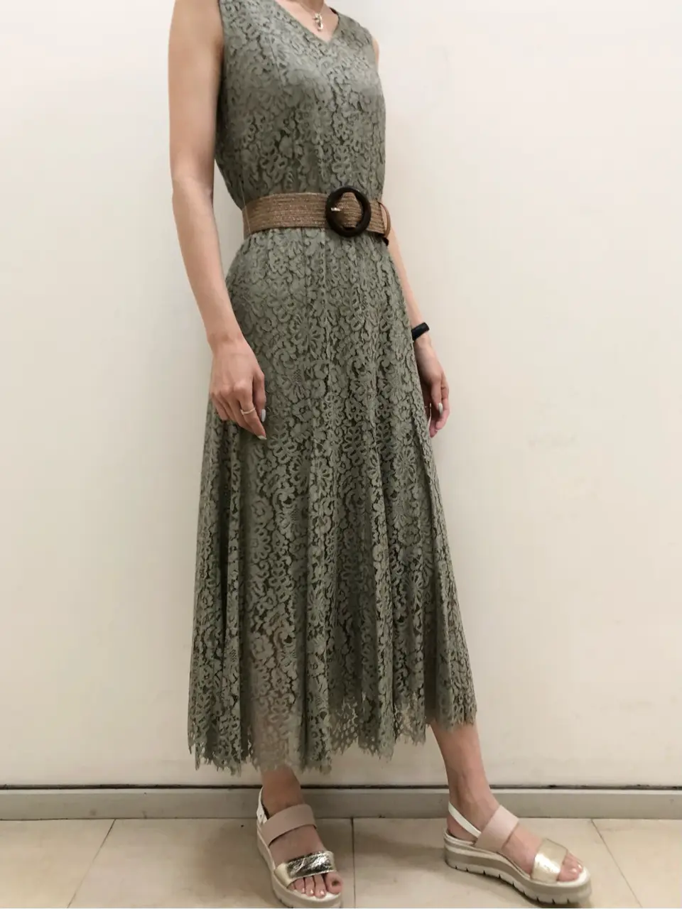 GRACE CONTINENTAL 亀田 未希 コーディネート画像