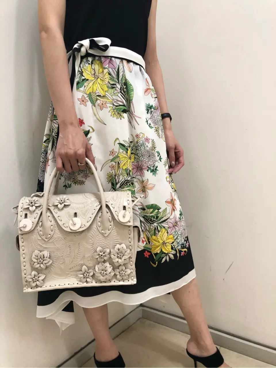 GRACE CONTINENTAL 亀田 未希 コーディネート画像