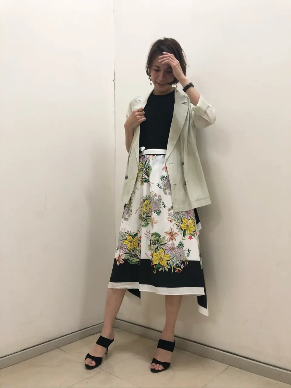 GRACE CONTINENTAL 亀田 未希 コーディネート画像