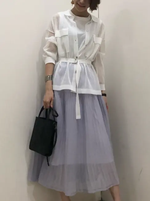 GRACE CONTINENTAL 亀田 未希 コーディネート画像