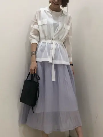 GRACE CONTINENTAL 亀田 未希 コーディネート画像