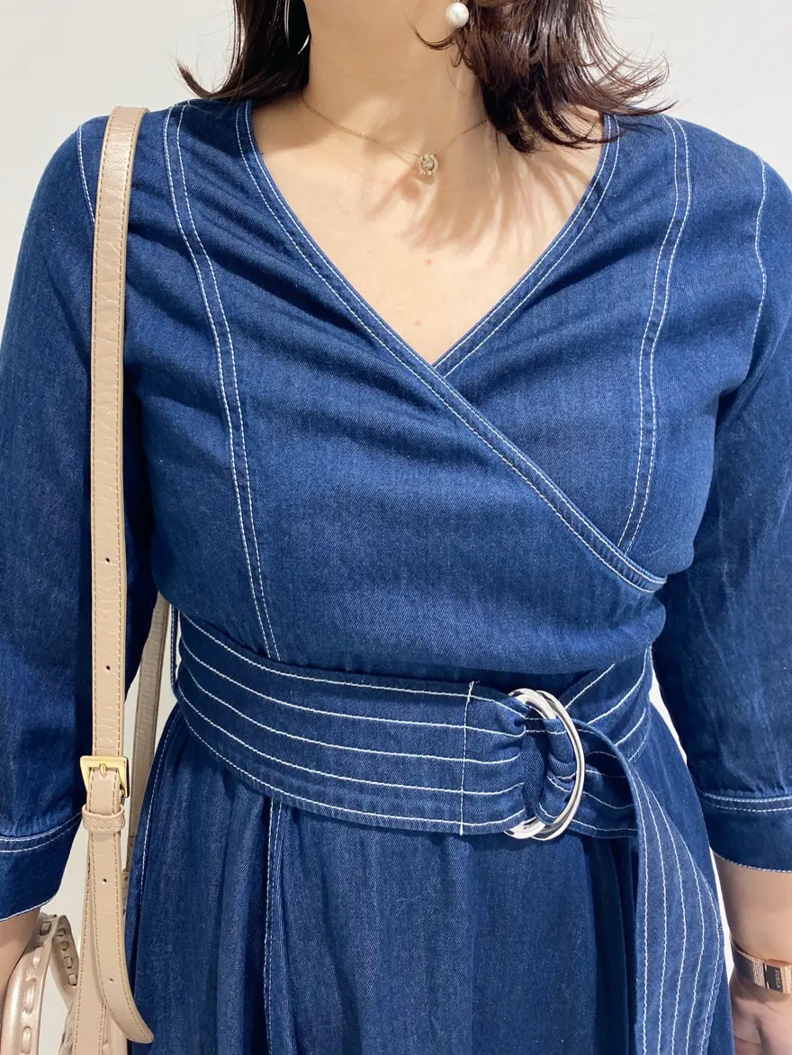 GRACE CONTINENTAL MOMOKO コーディネート画像