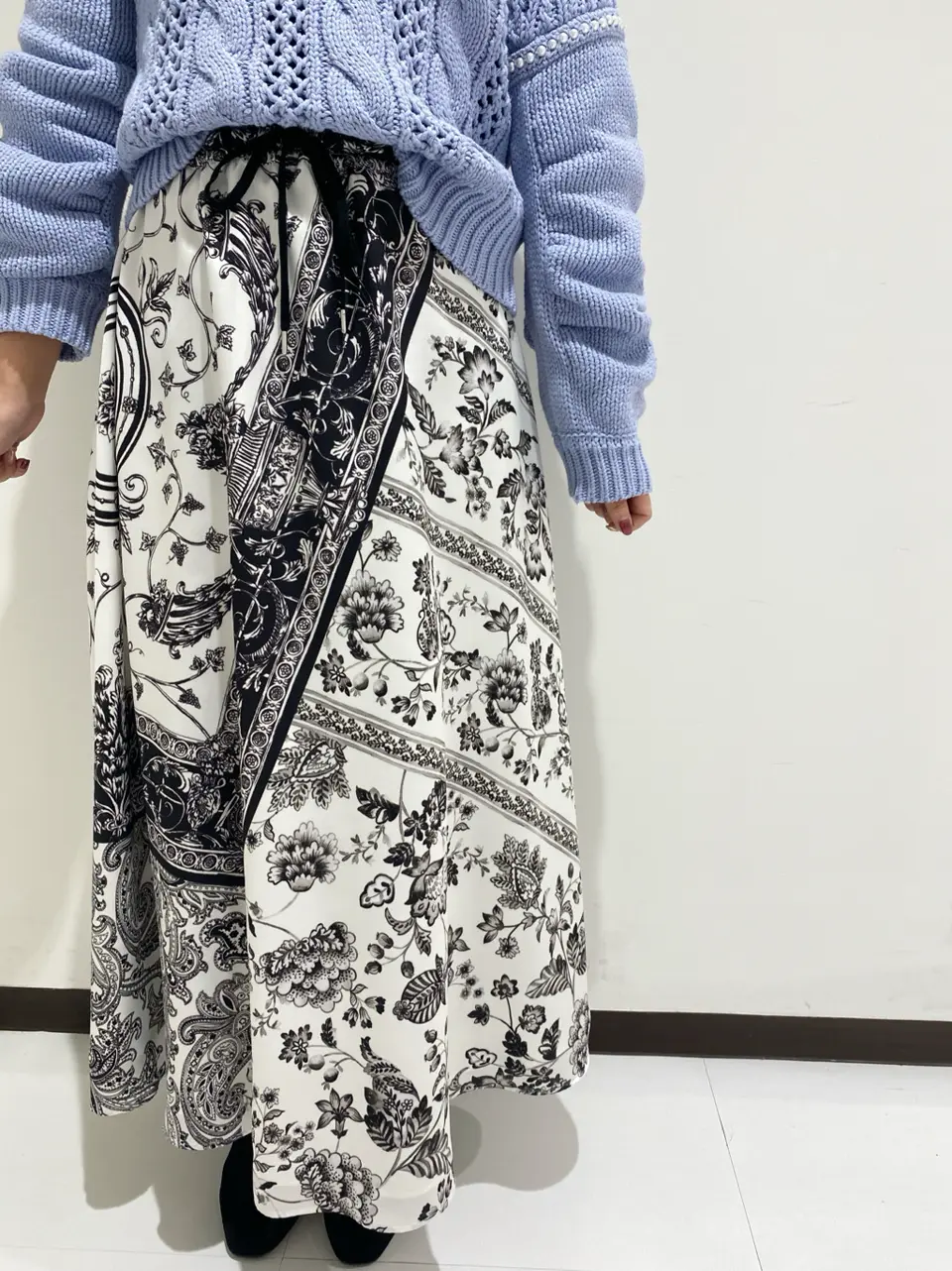 GRACE CONTINENTAL MOMOKO コーディネート画像