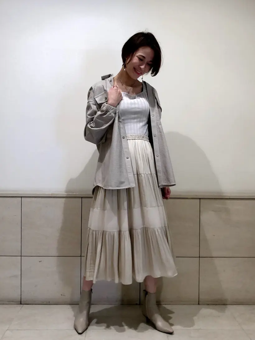 GRACE CONTINENTAL 亀田 未希 コーディネート画像