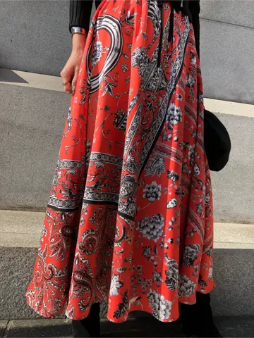 GRACE CONTINENTAL 亀田 未希 コーディネート画像