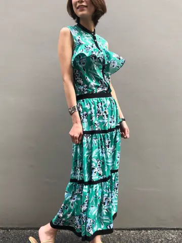 GRACE CONTINENTAL 亀田 未希 コーディネート画像