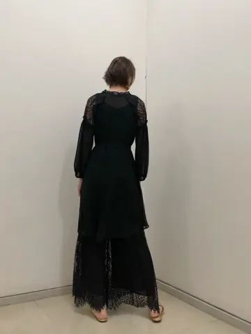 GRACE CONTINENTAL 亀田 未希 コーディネート画像