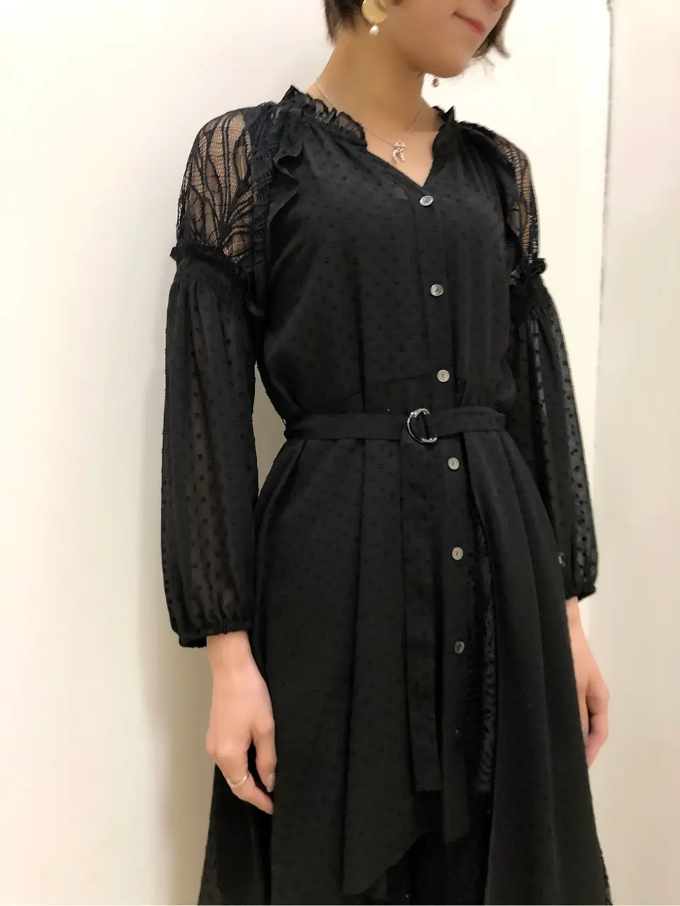 GRACE CONTINENTAL 亀田 未希 コーディネート画像