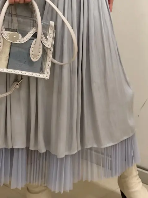 GRACE CONTINENTAL 亀田 未希 コーディネート画像