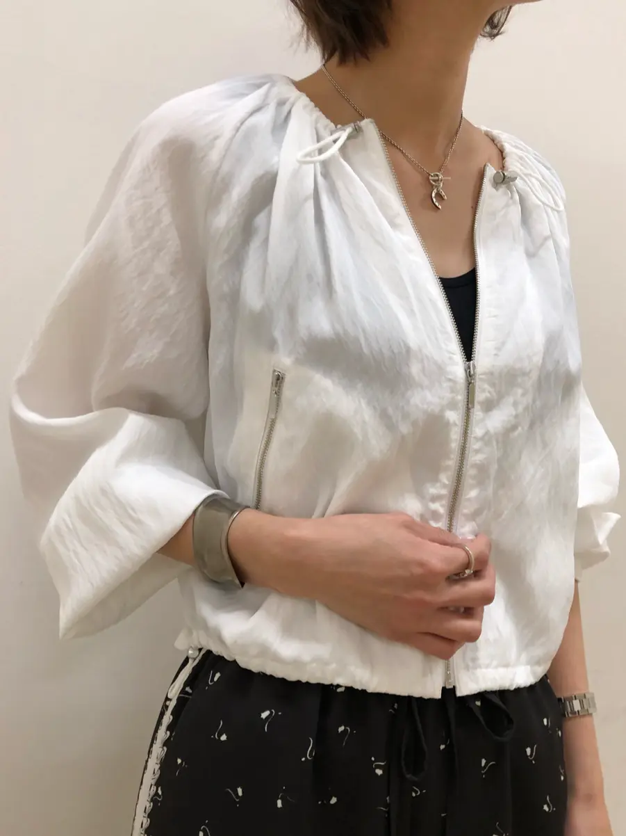 GRACE CONTINENTAL 亀田 未希 コーディネート画像