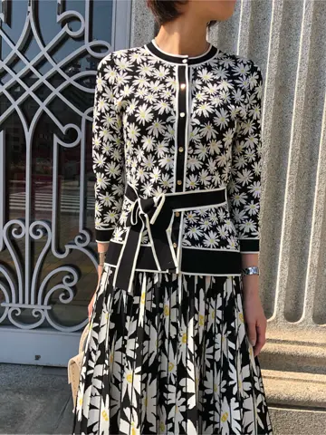 GRACE CONTINENTAL 亀田 未希 コーディネート画像