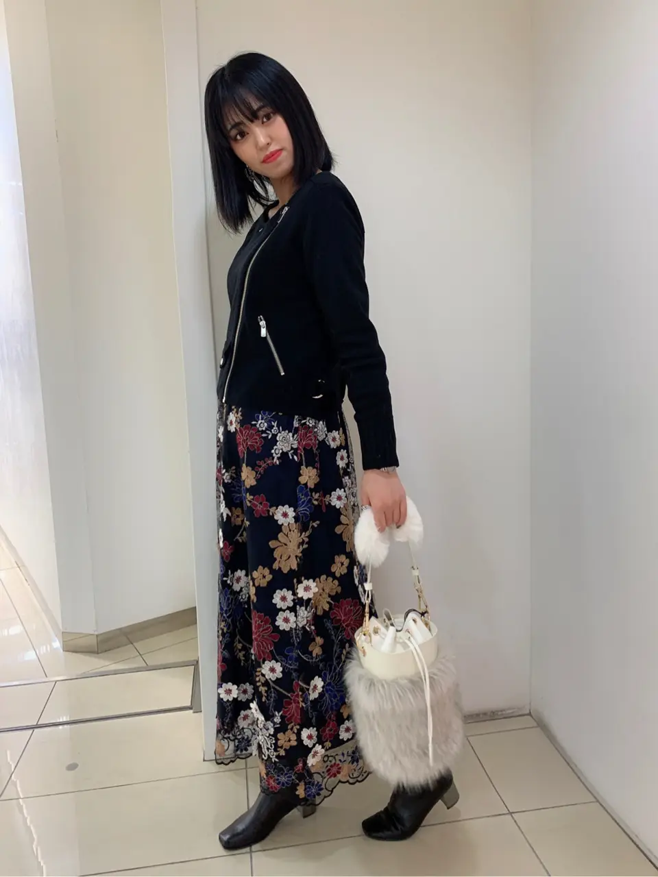 GRACE CONTINENTAL yoshi コーディネート画像