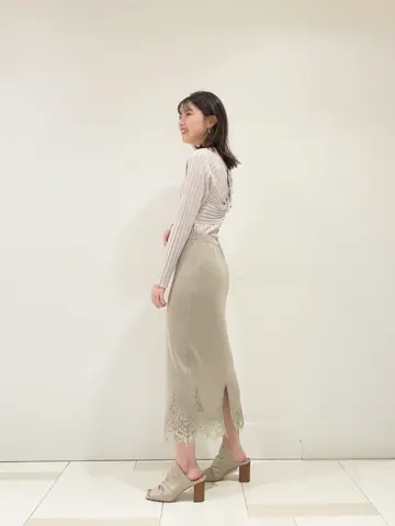 GRACE CONTINENTAL minami コーディネート画像