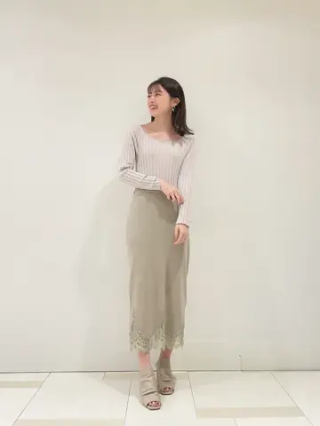 GRACE CONTINENTAL minami コーディネート画像
