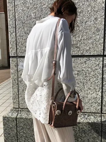 GRACE CONTINENTAL 亀田 未希 コーディネート画像