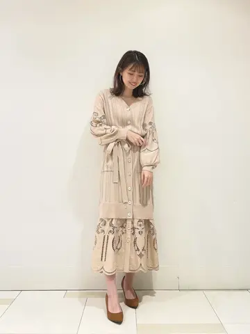 GRACE CONTINENTAL minami コーディネート画像