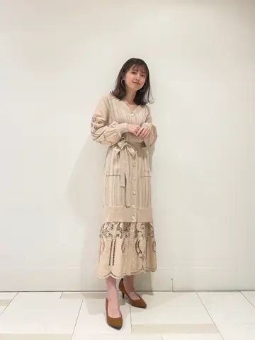 GRACE CONTINENTAL minami コーディネート画像