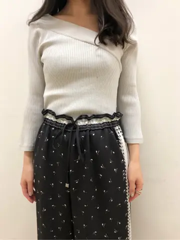 GRACE CONTINENTAL 加藤   恵理奈 コーディネート画像