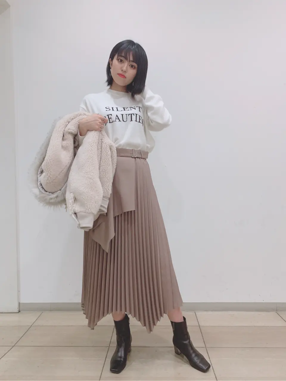 GRACE CONTINENTAL yoshi コーディネート画像