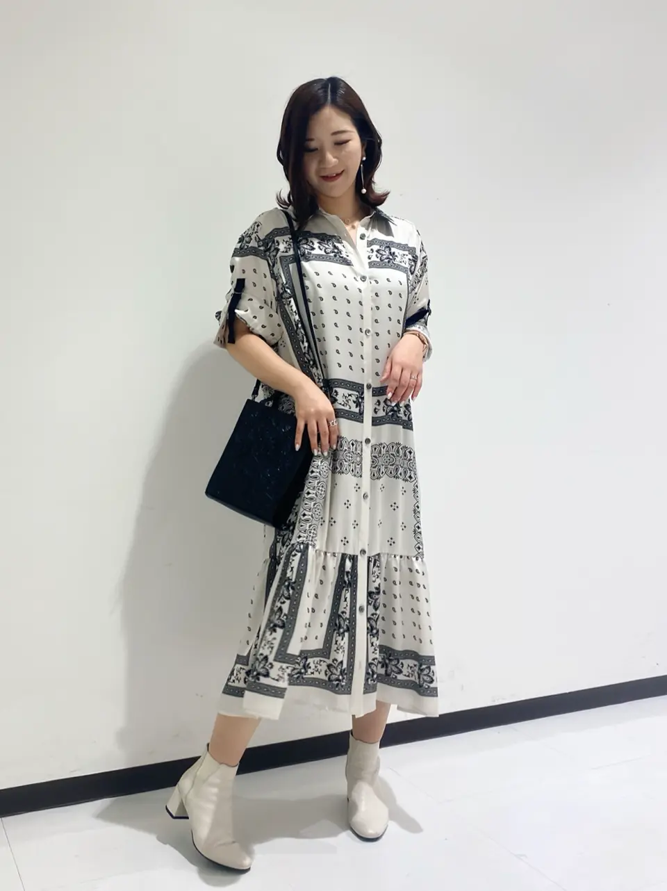 GRACE CONTINENTAL MOMOKO コーディネート画像