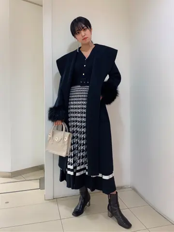 GRACE CONTINENTAL yoshi コーディネート画像