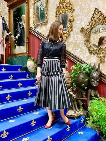 GRACE CONTINENTAL 小笠原　春菜 コーディネート画像