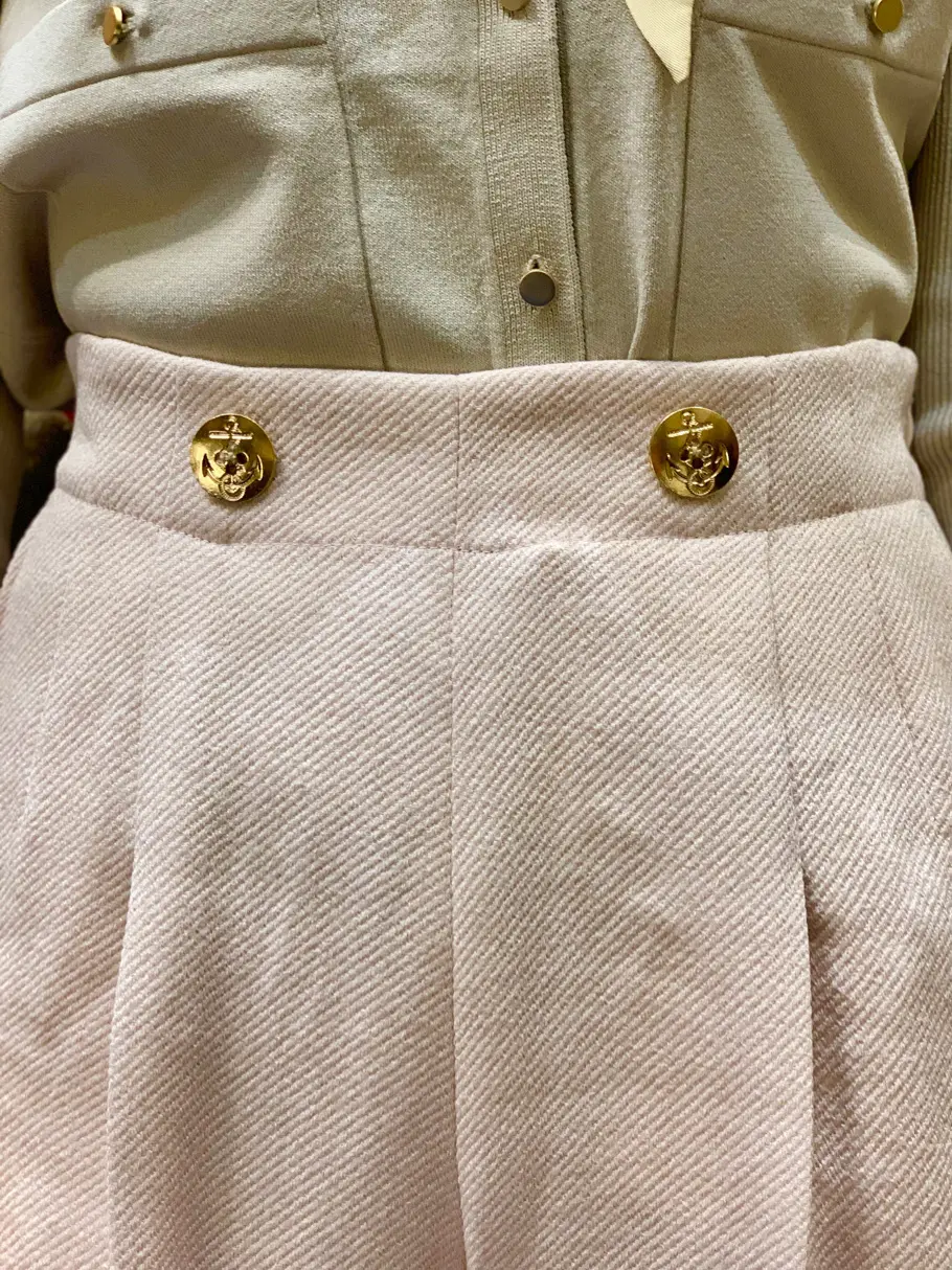 GRACE CONTINENTAL 小笠原　春菜 コーディネート画像