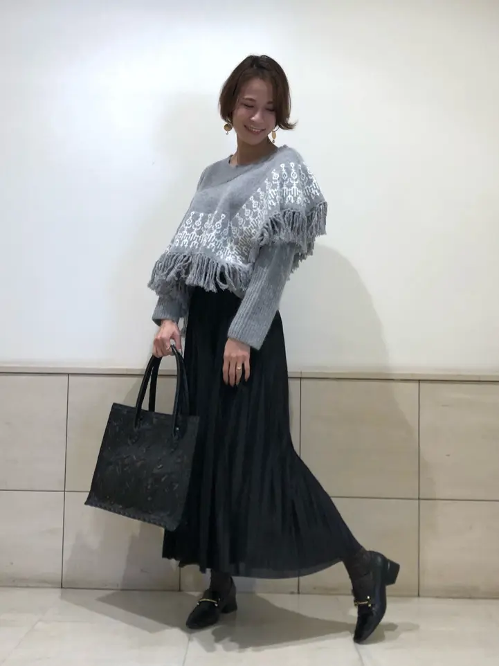 GRACE CONTINENTAL 亀田 未希 コーディネート画像