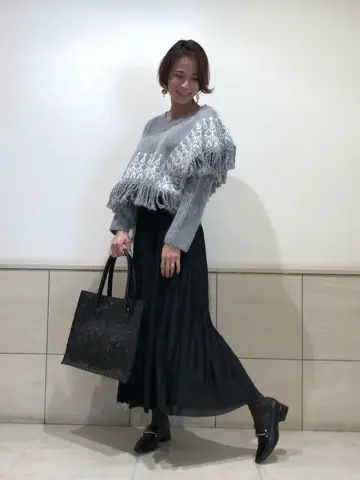 GRACE CONTINENTAL 亀田 未希 コーディネート画像