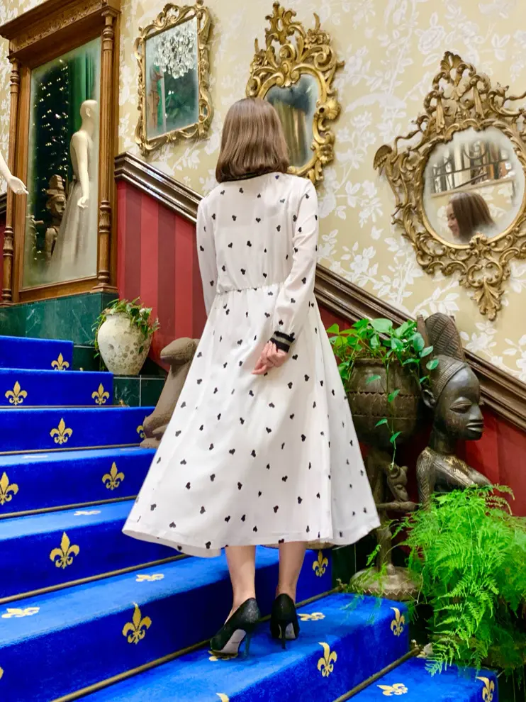 GRACE CONTINENTAL 小笠原　春菜 コーディネート画像