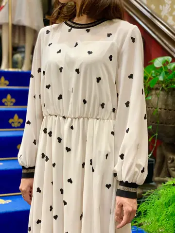 GRACE CONTINENTAL 小笠原　春菜 コーディネート画像