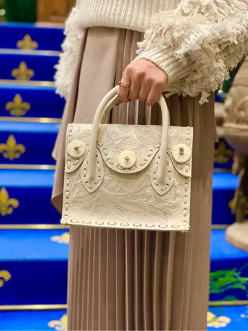 GRACE CONTINENTAL 小笠原　春菜 コーディネート画像