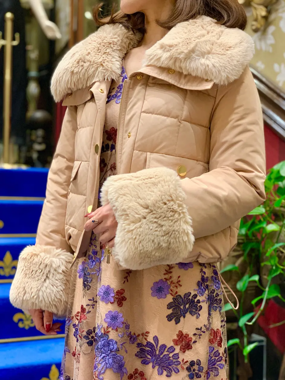 GRACE CONTINENTAL 小笠原　春菜 コーディネート画像