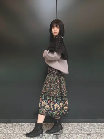 GRACE CONTINENTAL yoshi コーディネート画像