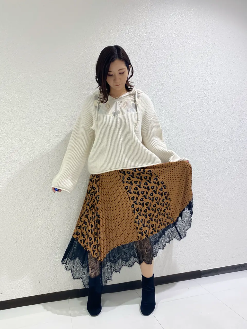 GRACE CONTINENTAL MOMOKO コーディネート画像