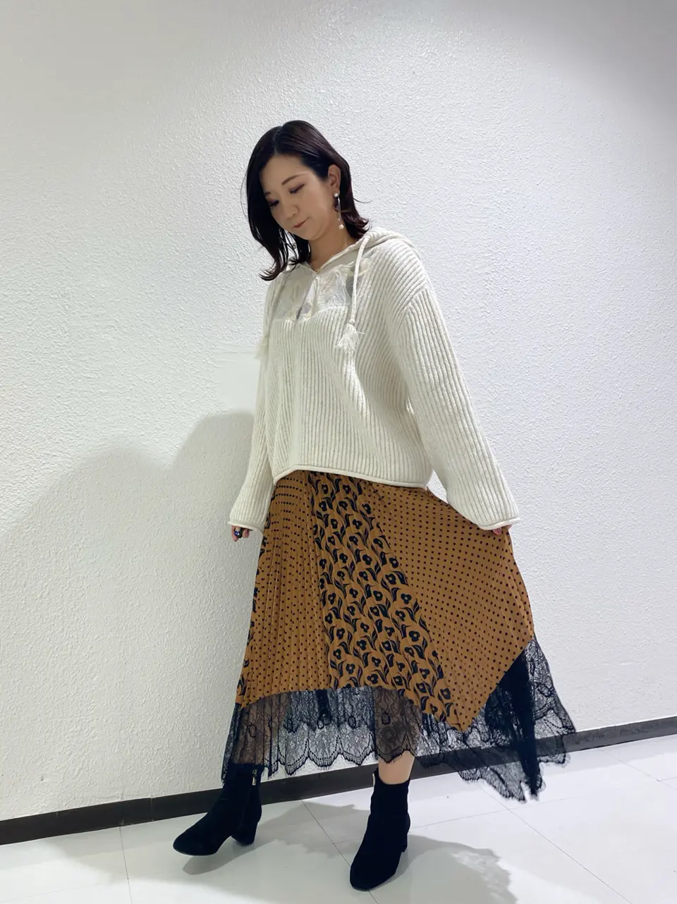 GRACE CONTINENTAL MOMOKO コーディネート画像