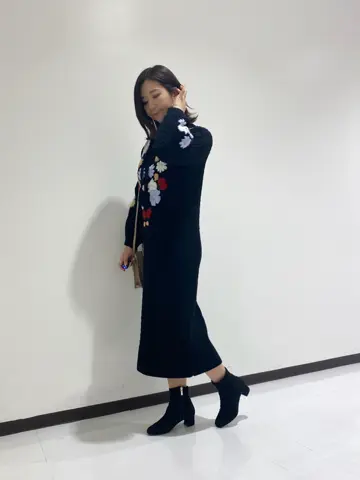 GRACE CONTINENTAL MOMOKO コーディネート画像