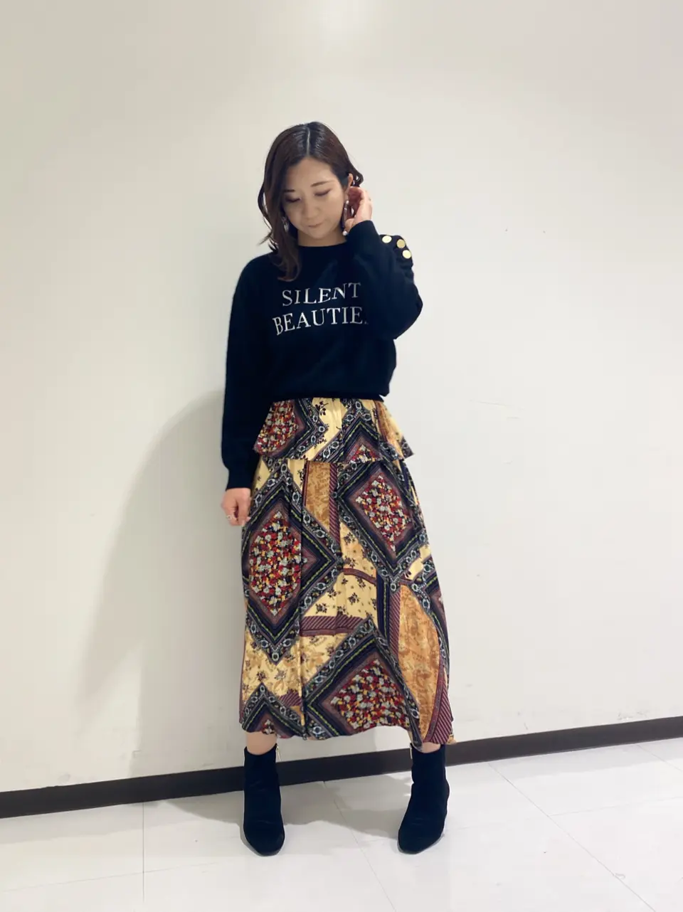 GRACE CONTINENTAL MOMOKO コーディネート画像