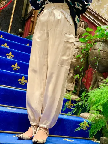 GRACE CONTINENTAL 小笠原　春菜 コーディネート画像